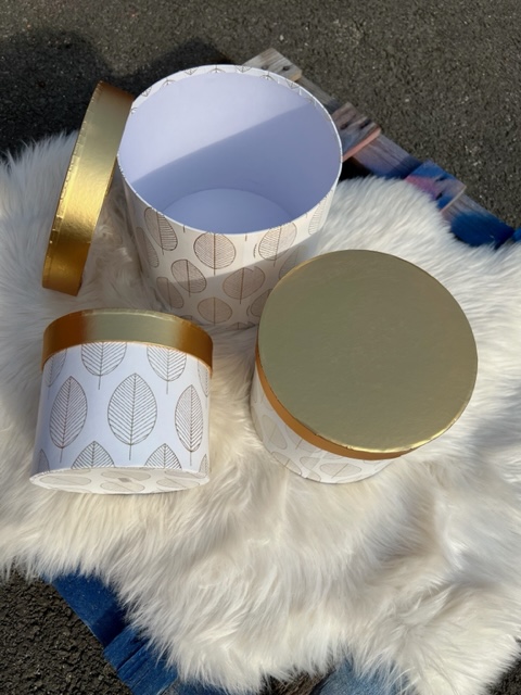 Box kulatý vysoký - listy bílo-zlatá S,M,L