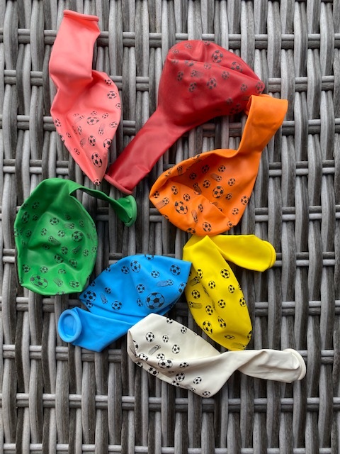 BAL 26 - fotbal míč - různé barvy