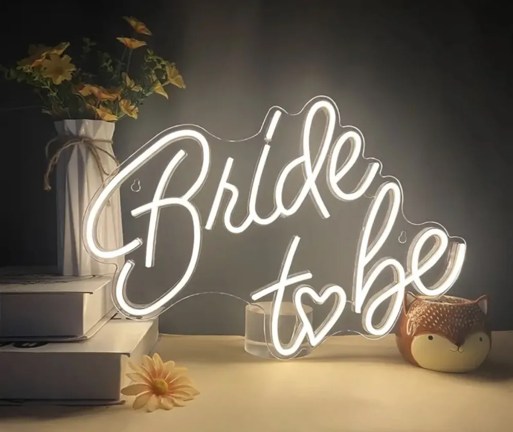 LED nápis BRIDE TO BE