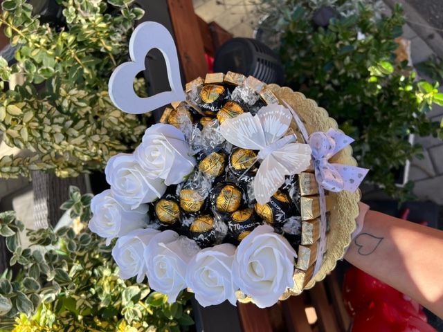 Dortík 33 - White Love