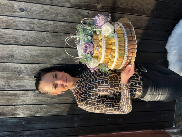 Dortík 10 - Svatební dort - na přání