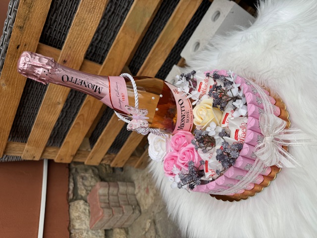 Dortík 40 - Big Pink Prosecco