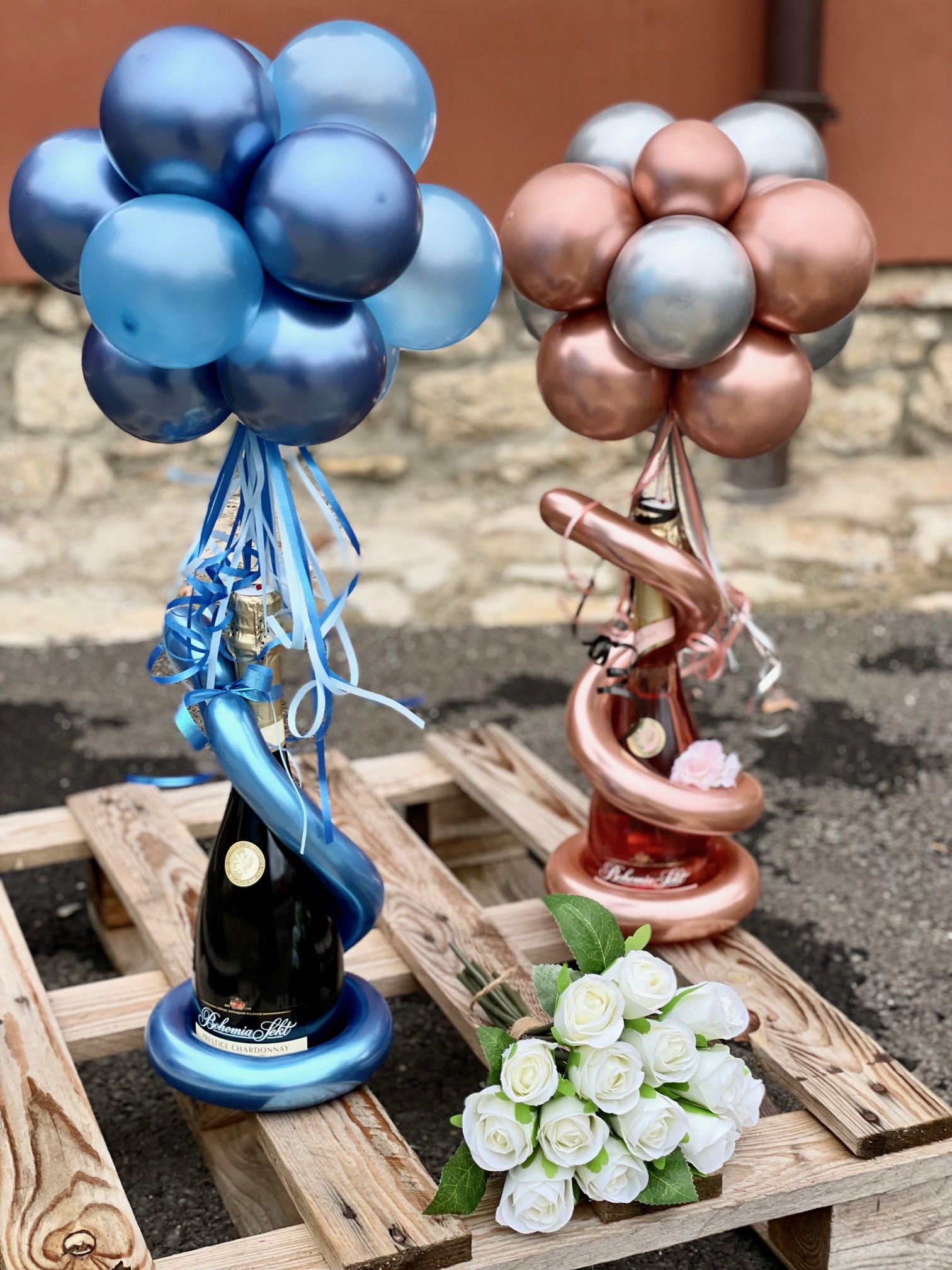 Balónková dekorace SEKT - C1